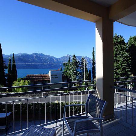 Hotel Casa Serena Мальчезине Экстерьер фото